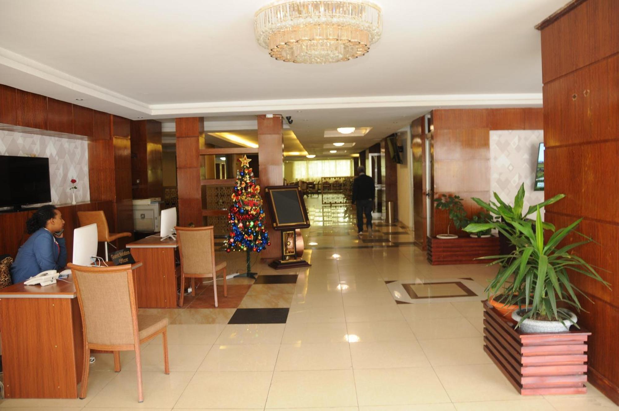 Melka International Hotel Addis Abeba Exterior foto